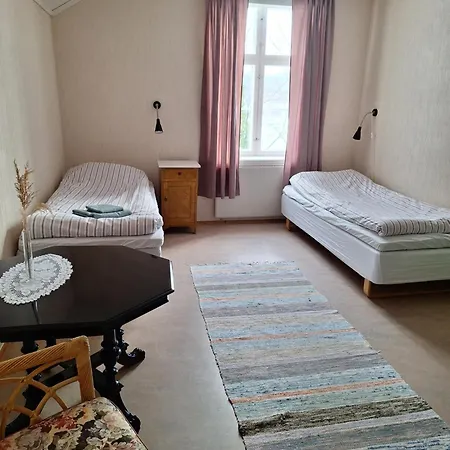 Bed & Breakfast Gjestegard